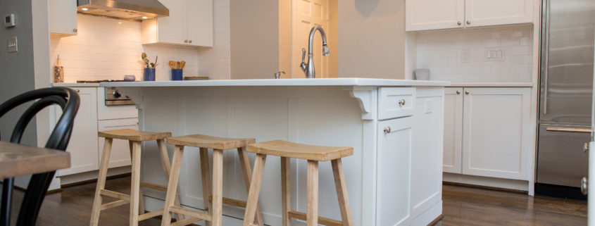 transitional kitchen