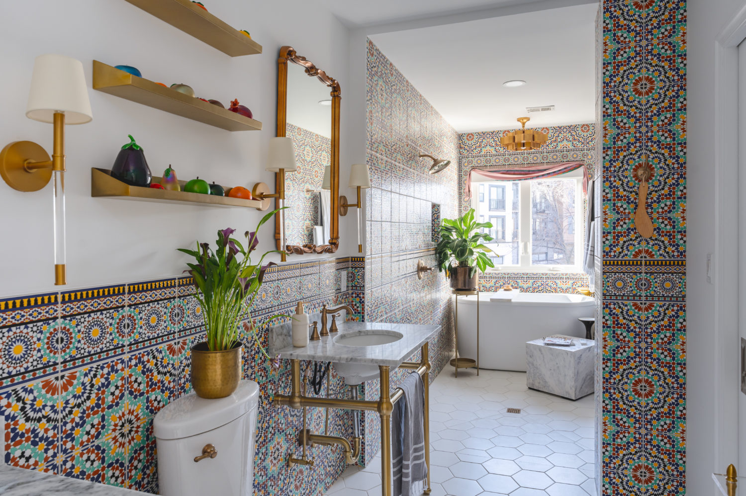 5-ways-to-make-a-small-bathroom-feel-bigger