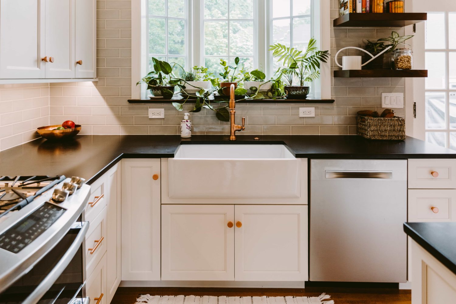 Chevy Chase Washington, DC 20015 Custom Kitchen Hammer Contractors